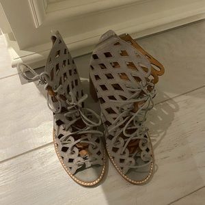 gray strappy heels!!